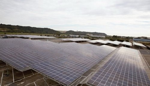 Renault devela el estacionamiento con energía solar más grande del mundo
