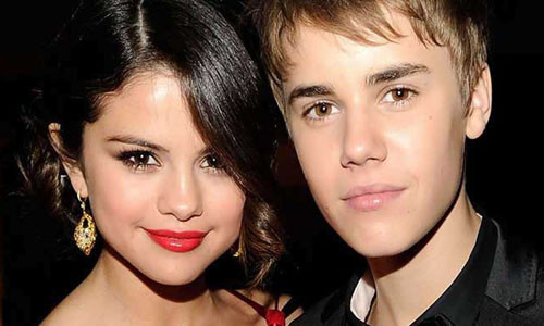 Selena Gomez y Justin Bieber estuvieron tomados de la mano en los AMA 2012