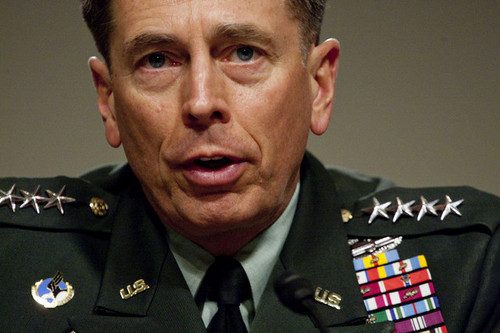 Los generales y las faldas [CIA y David Petraeus]