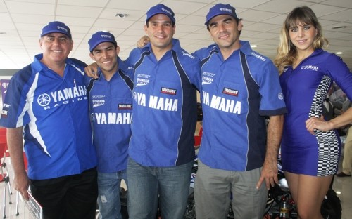 Yamaha Motor del Perú presenta al Team Yamaha para el Rally Dakar 2013