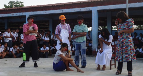 En Iquitos previenen la explotación sexual infantil a través del teatro