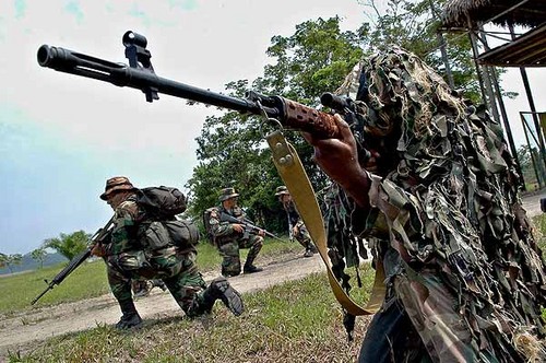 Las FARC a Juan Manuel Santos: cumpliremos el cese al fuego, pero si nos atacan nos defenderemos