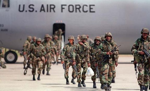 EEUU desea mantener 10.000 militares en Afganistán después de 2014