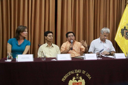 Libro Arboles de Lima será incluido en currícula escolar de los colegios de Lima Metropolitana