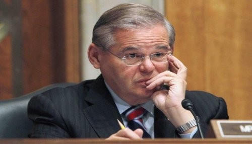EE.UU.: ¿Logrará el senador Menéndez salvarse del escándalo de prostitutas?