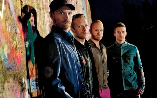 Coldplay desmiente retiro temporal de los escenarios