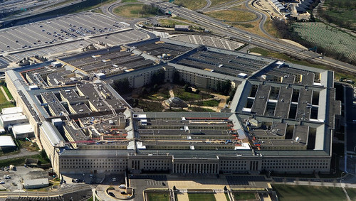 Le prohíben al Pentágono de EE.UU hacer negocios con una principal empresa rusa de armas