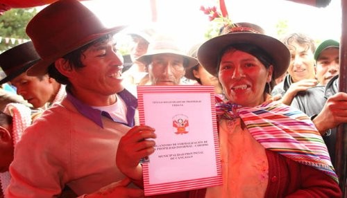 Se entregó 1,234 títulos de propiedad a familias pertenecientes al sur de Ayacucho