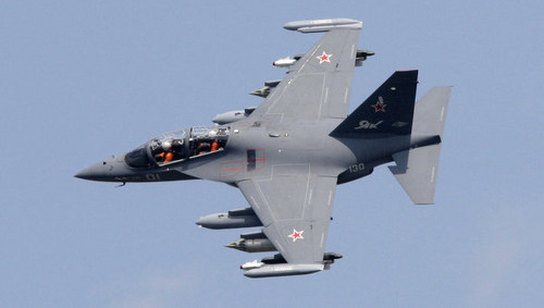 Rusia recibe 25 aviones Yak - 130