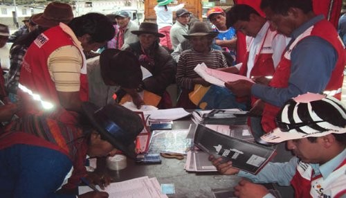 Ayacucho: Más de mil familias recibieron sus títulos propiedad