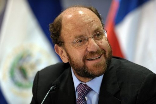 Canciller de Chile se reunirá con presidente de la Corte de La Haya antes de exposición de alegatos