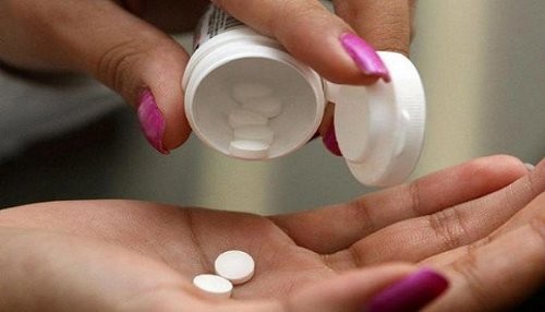 Antibióticos poco eficaces ante los resfrios tanto como una píldora de azúcar