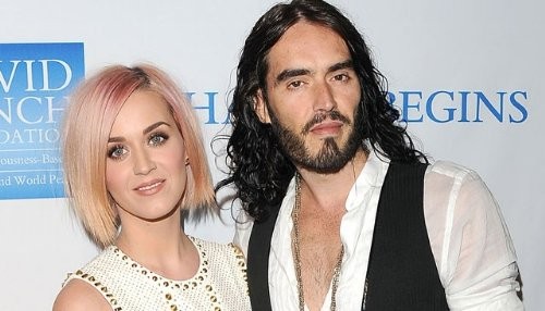 Katy Perry felicita a su ex esposo Russell Brand en sus 10 años de sobriedad