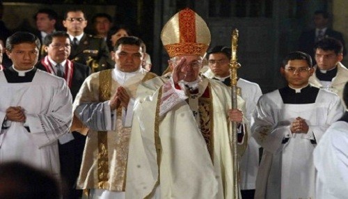 Ollanta Humala se disculpó con Cipriani por no ir a misa