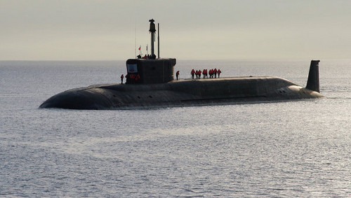 Rusia pone en servicio al submarino nuclear  Yuri Dolgoruki