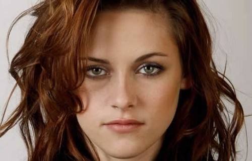 Kristen Stewart confirma papel en secuela de Blancanieves