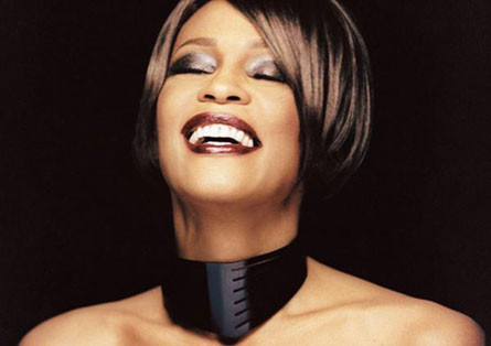 Whitney Houston fue asesinada por narcotraficante