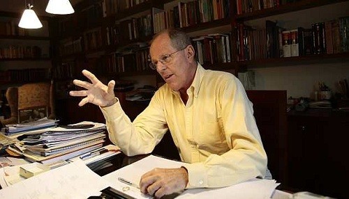 PPK debe renunciar a nacionalidad estadounidense si quiere volver a postular