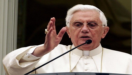 Benedicto XVI ofreció misa por fin de año