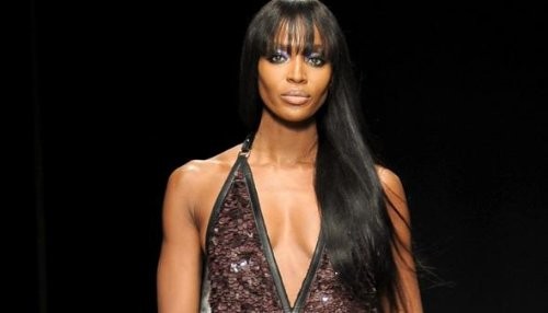 Naomi Campbell víctima de violento ataque en París