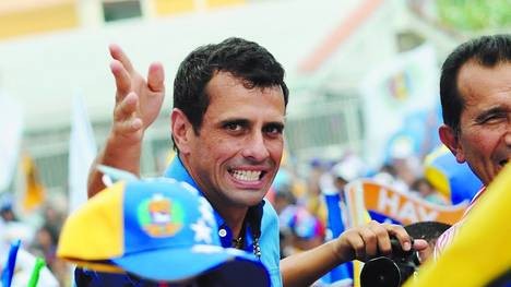Capriles pide a los presidentes latinoamericanos que no viajen a Venezuela