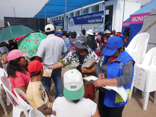 Pobladores de zonas vulnerables de la ciudad reciben servicios gratuitos de la Municipalidad de Lima