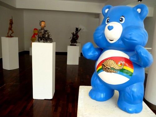 Esculturas de jóvenes Artistas en Miraflores : Se inicia el Salón de Escultura Joven (Fotos)