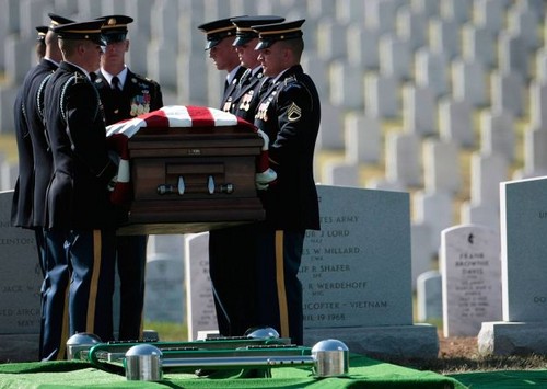 349 suicidios se han registrado en las Fuerzas Armadas de EE.UU en 2012
