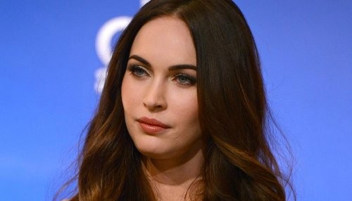 Megan Fox se desnuda para la revista Esquire [FOTOS]