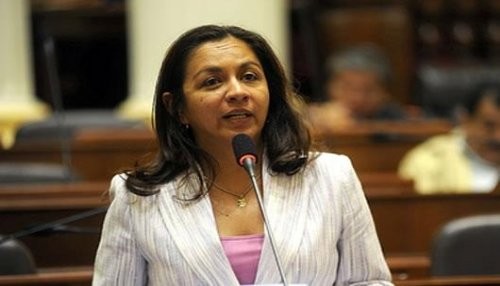 Congresista Marisol Espinoza aclara sobre denuncia contra su abuela paterna