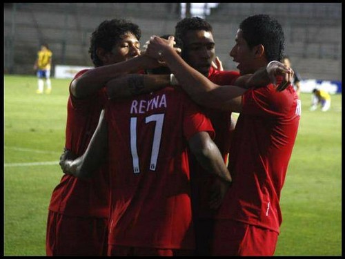 Los horarios de los partidos de Perú en el hexagonal final