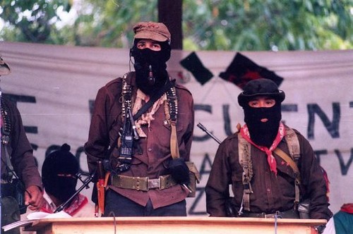 Ejército Zapatista a Peña Nieto: el poder se ejerce sin razón y el caos viene desde abajo