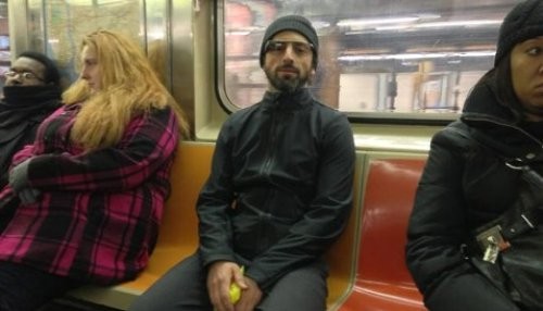 Sergey Brin usó unas Google Glass en el metro de Nueva York