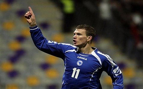 Edin Dzeko iría a la Juventus por 28 millones de euros