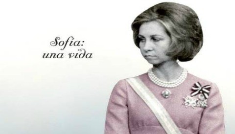 Pilar Eyre: 'La Reina Sofía se vio traicionada por el hombre del que estaba enamorada'