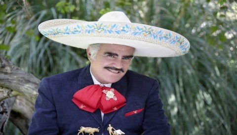 Vicente Fernández esta de cumpleaños