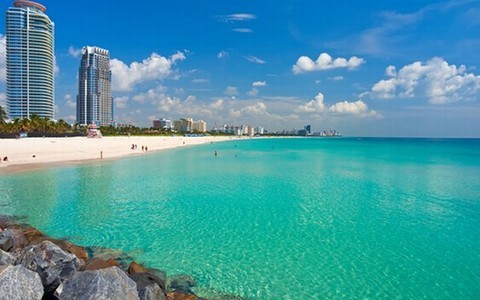 El Doral Golf Resort y Spa en Miami anuncia sus paquetes de escapa de relax para 2012