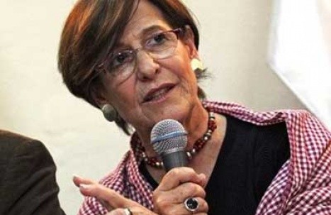 Alcaldesa de Lima promete apoyo a damnificados del incendio