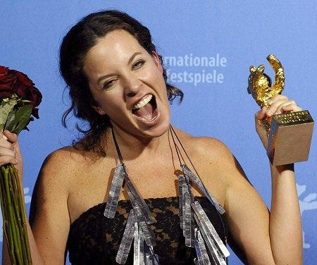 Cineasta Claudia Llosa ganó premio por cortometraje en Festival de Berlín