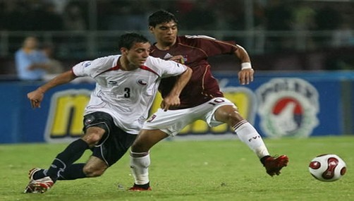 Venezuela venció a Chile por 2-1 y está en semifinales