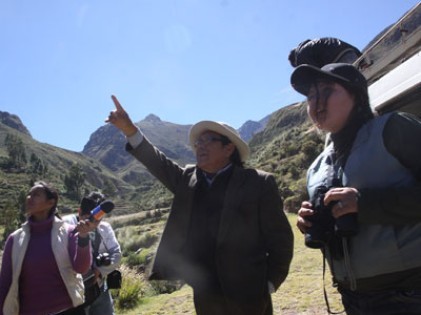 Padre de Ciro Castillo pidió ayuda al Congreso