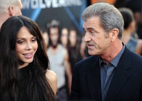 Mel Gibson continúa disputa con Oksana Grigorieva