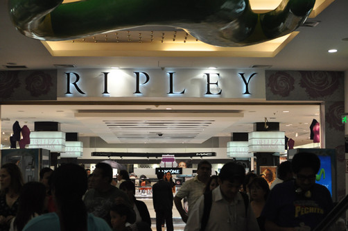 Surco: Clausuran tienda Ripley del Jockey Plaza