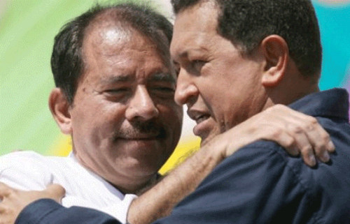 Presidente de Nicaragua: Dios acompaña a Hugo Chávez en su batalla por la vida