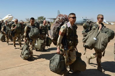 Francia solicitó a la ONU una misión de cascos azules en Mali