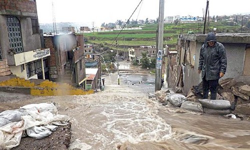 Arequipa: mueren 4 personas por aluvión y varias casas están inundadas [FOTOS]