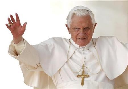Benedicto XVI sobre renuncia: me abandonan las fuerzas y mi edad está avanzada