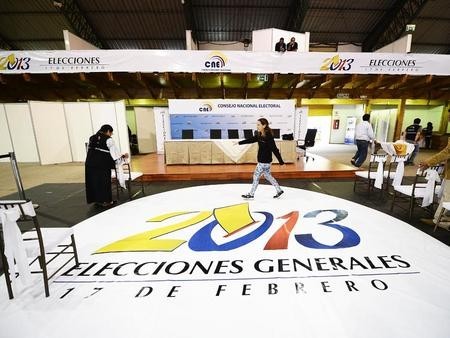 Elecciones en Ecuador: la CNE denuncia 800 mil intentos frustrados de infiltración a web de resultados