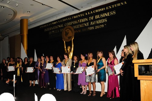 Séptima Edición Anual del premio 'Internacional Business Awards 2013':  'El Oscar Empresarial' a los mejores emprendedores del Perú