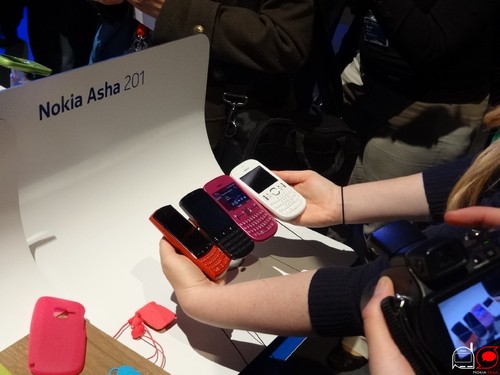 Nokia presentó cuatro nuevos equipos